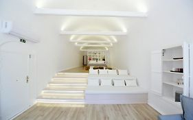 Hydra Hospitality Port Apartment